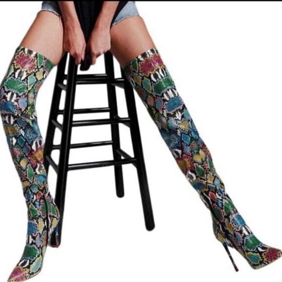 Steve Madden Vava Multicolor Snakeskin Thigh High Heeled Boots, Sz 9.5 -- NWOT - Picture 1 of 8